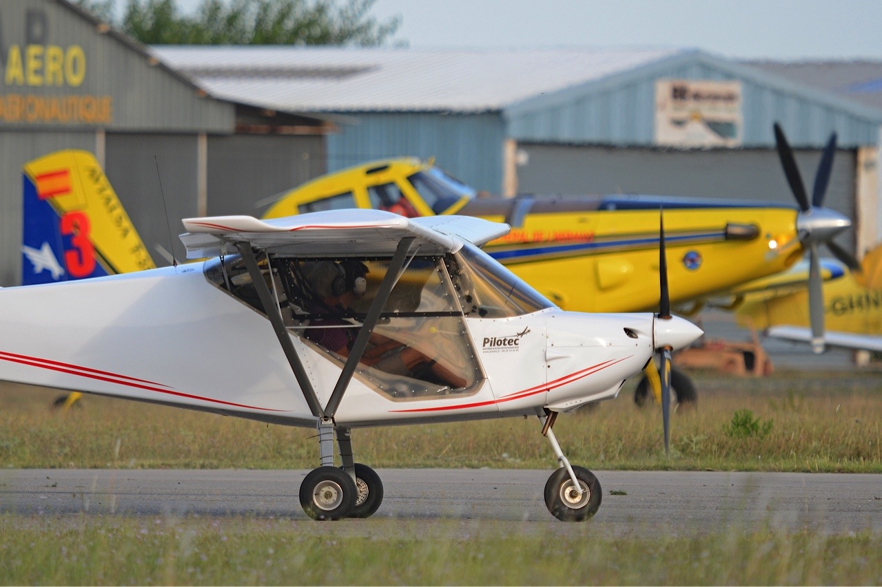 ULM multiaxe Nynja Best Off Aircraft Pilotec, ULM Montpellier